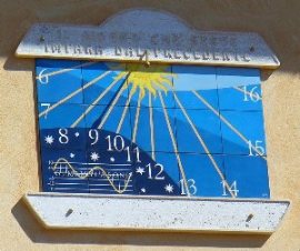 Rhythmus der Zeit Sonnenuhr(pizzodisevo)