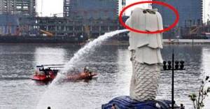 Merlion mit Loch Merlion mit Loch