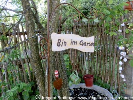 Ob Gartenhaus oder kleine Eigenversorger-Landwirtschaft - der neue Gardening-Trend bringt die Menschen wieder in Einklang mit der Natur (Foto © Irmgard Brottrager)