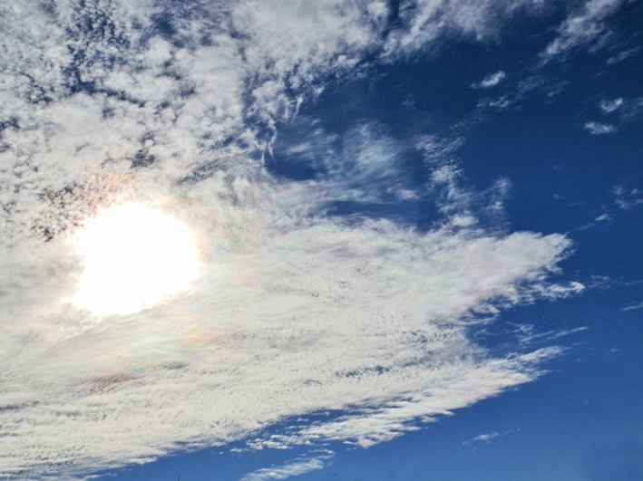 Sonne hinter Zirrus-Wolken, Foto (C) Irmgard Brottrager