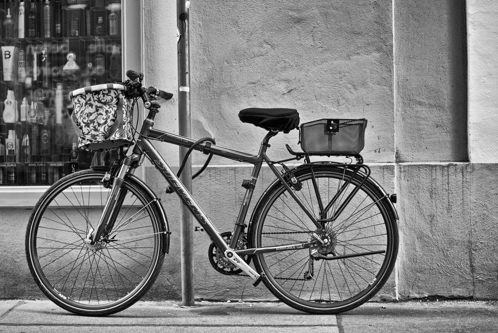 Zwei Fahrradkörbe sind besser als einer! Foto (C) Gabriele Diwald / flickr