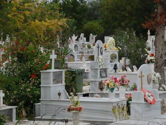 Friedhof in Griechenland, Foto: flöschen / flickr CC BY 2.0